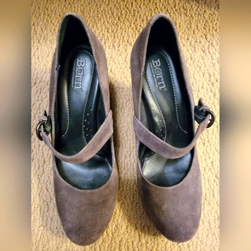 Born Jordana Brown Suede Mary Jane Wedge Heels Sz 7